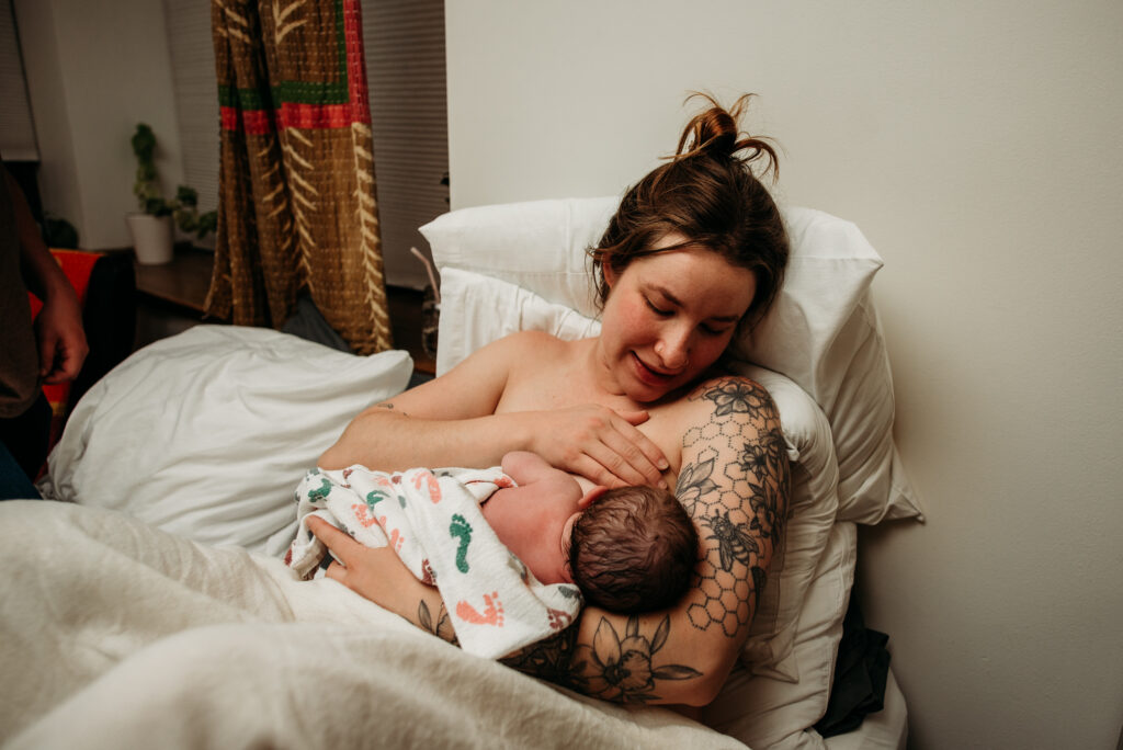 Tattooed mom first latch breastfeeding BBHH